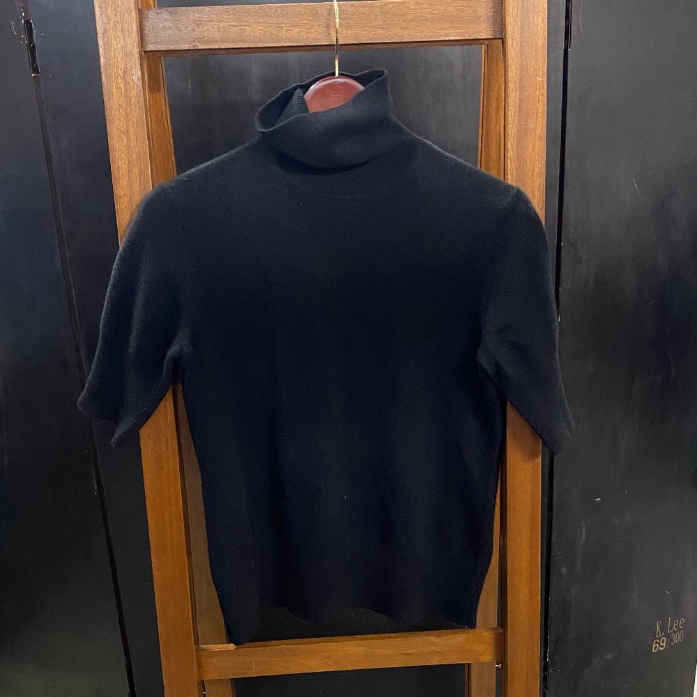 Neiman Marcus Cashmere Top